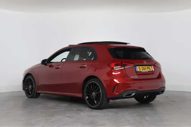 Mercedes-Benz A-Klasse (2023) thumbnail 4