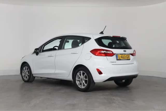 Ford Fiesta (2021) thumbnail 3