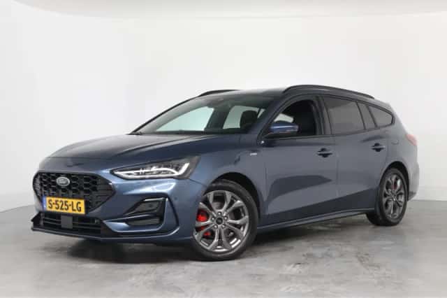 Ford Focus (2023) thumbnail 1