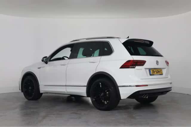 Volkswagen Tiguan (2019) thumbnail 3