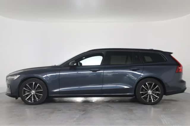 Volvo V60 (2024) thumbnail 3