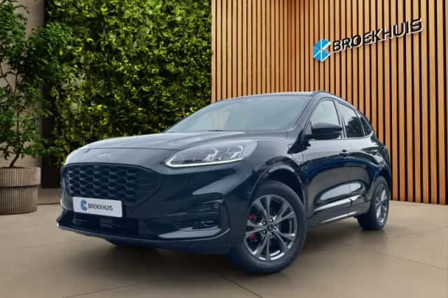 Ford Kuga (2023) thumbnail 1