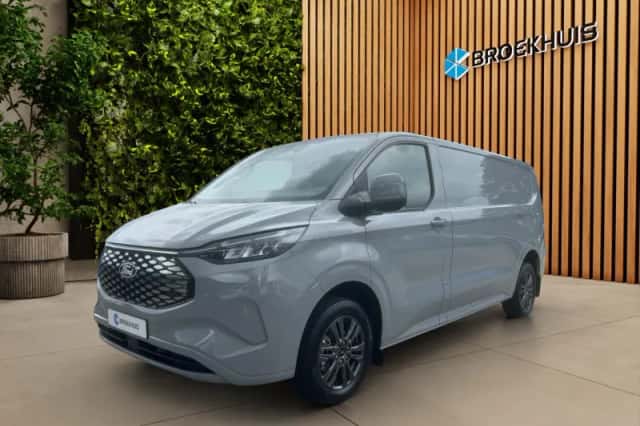 Ford E-Transit (2026) thumbnail 1