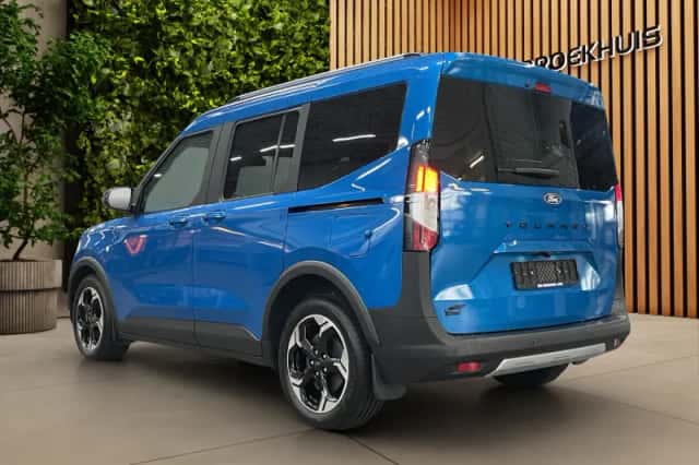 Ford Tourneo Courier (2025) thumbnail 3