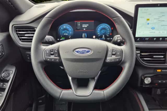 Ford Kuga (2025) thumbnail 5