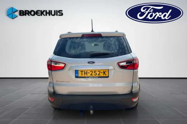 Ford EcoSport (2018) thumbnail 4