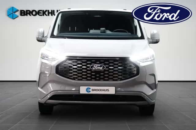 Ford Transit Custom (2026) thumbnail 2