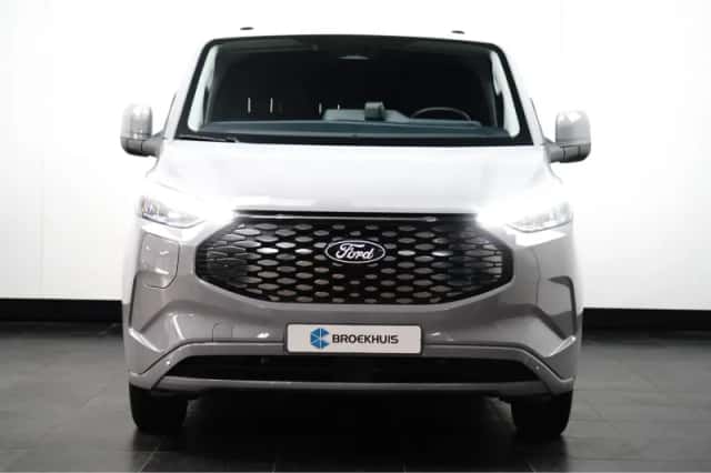 Ford Transit Custom (2026) thumbnail 3