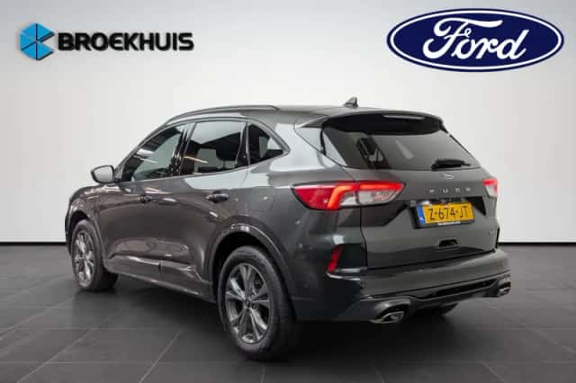 Ford Kuga (2024) thumbnail 5