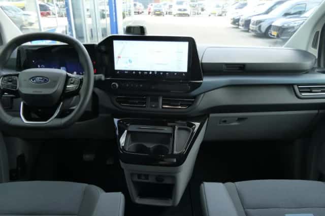Ford Transit Custom (2026) thumbnail 5