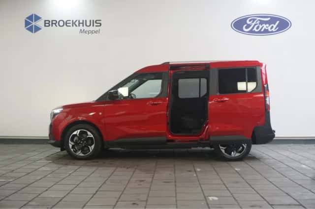 Ford Tourneo Courier (2026) thumbnail 4