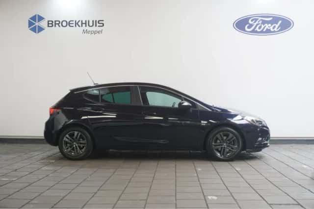 Opel Astra (2019) thumbnail 5