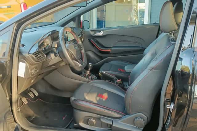 Ford Fiesta (2019) thumbnail 5