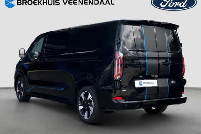 Ford Transit Custom (2026) thumbnail 3