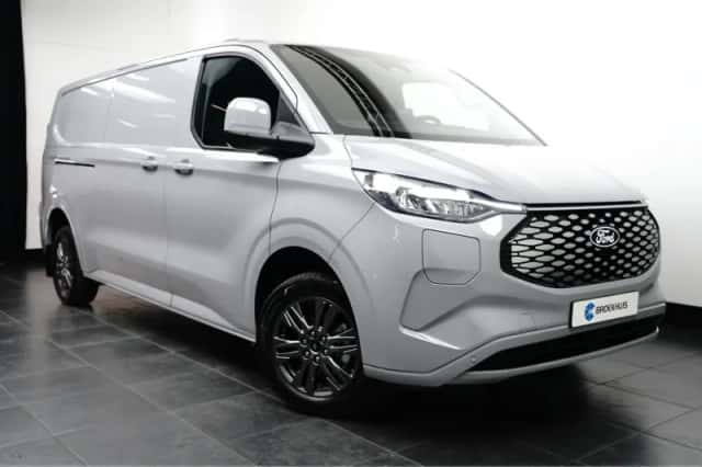 Ford E-Transit Custom (2026) thumbnail 3