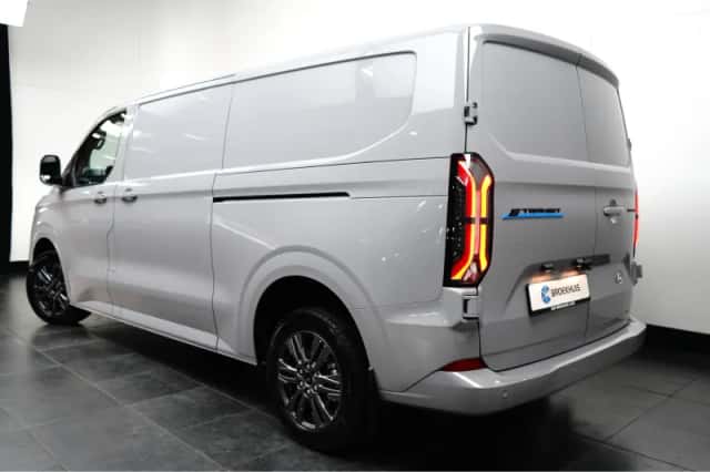 Ford E-Transit Custom (2026) thumbnail 5
