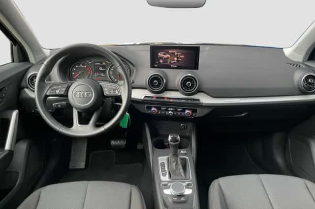Audi Q2 (2022) thumbnail 2