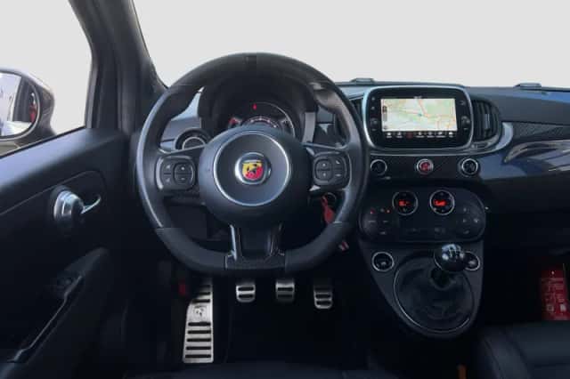 Abarth 595 (2021) thumbnail 2