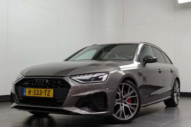 Audi A4 (2022) thumbnail 1
