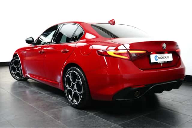 Alfa Romeo Giulia (2021) thumbnail 6