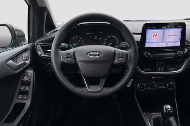 Ford Fiesta (2023) thumbnail 2