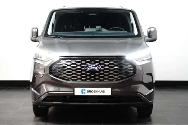 Ford Transit Custom (2026) thumbnail 2