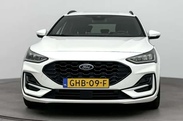 Ford Focus (2024) thumbnail 5