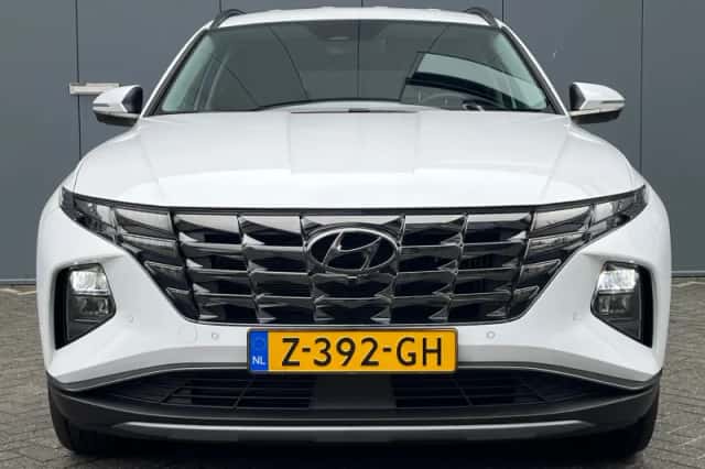 Hyundai Tucson (2024) thumbnail 4