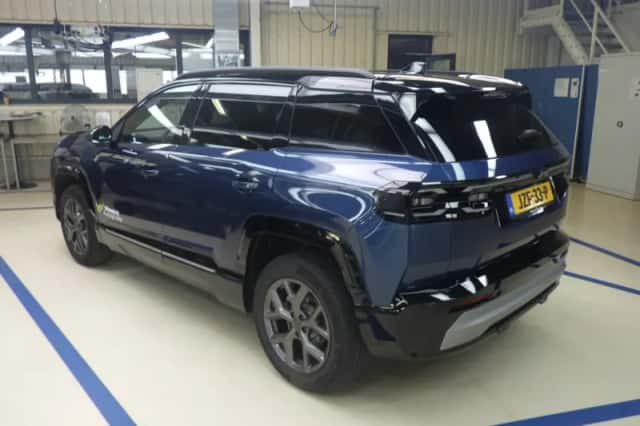 Jeep Compass (2026) thumbnail 3