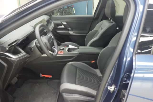 Jeep Compass (2026) thumbnail 4