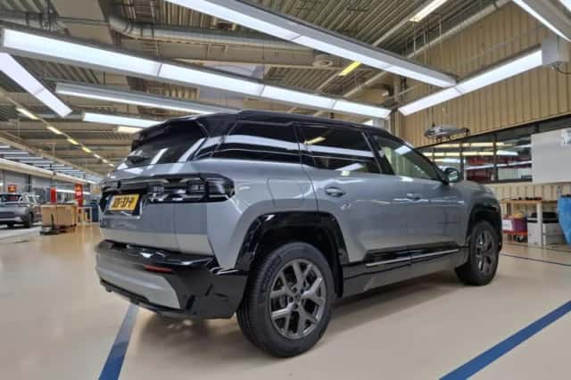 Jeep Compass (2026) thumbnail 3