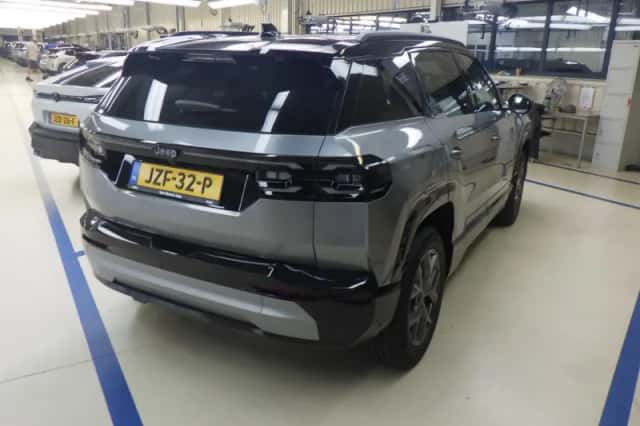 Jeep Compass (2026) thumbnail 3