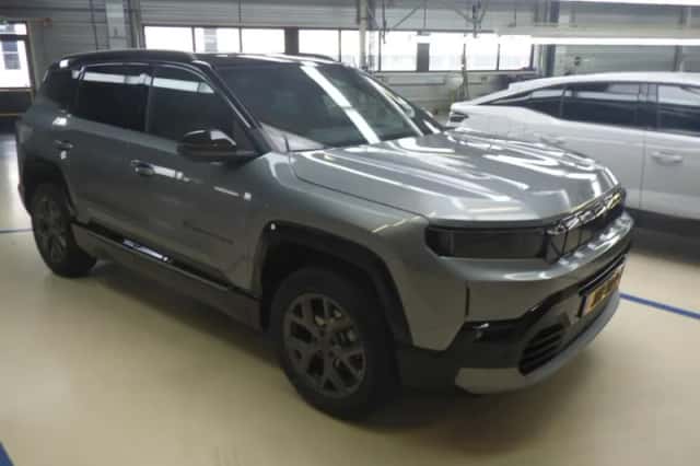 Jeep Compass (2026) thumbnail 4