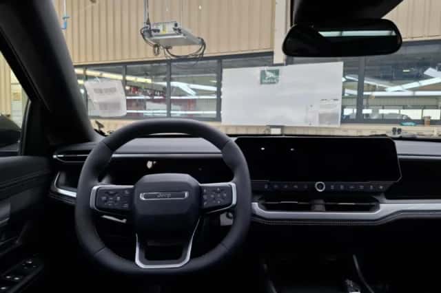 Jeep Compass (2026) thumbnail 5