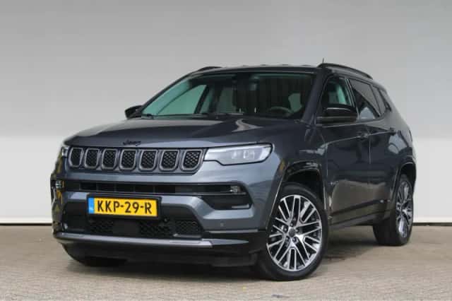 Jeep Compass (2025) thumbnail 1