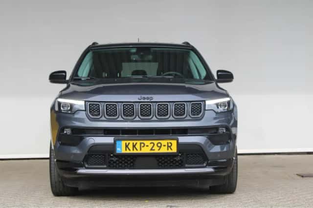 Jeep Compass (2025) thumbnail 2