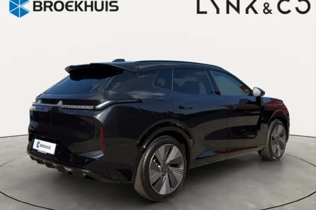 Lynk & Co 08 (2026) thumbnail 2