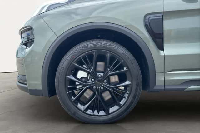 Lynk & Co 01 (2025) thumbnail 3