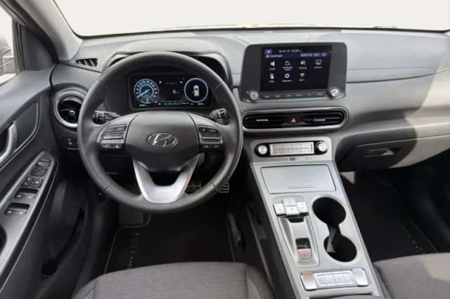 Hyundai Kona (2024) thumbnail 6