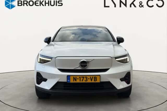 Volvo C40 (2021) thumbnail 5