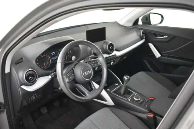 Audi Q2 (2020) thumbnail 4