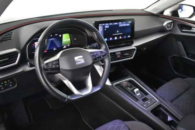 SEAT Leon Sportstourer (2023) thumbnail 4