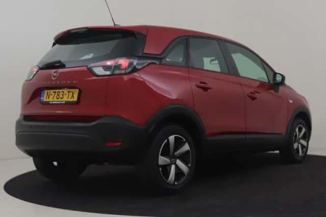 Opel Crossland (2022) thumbnail 2