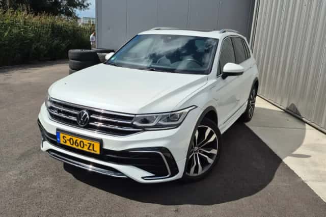Volkswagen Tiguan (2023) thumbnail 1