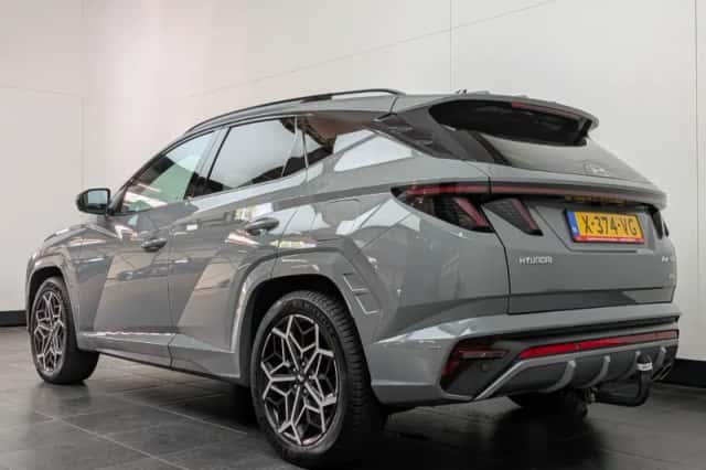 Hyundai Tucson (2024) thumbnail 2