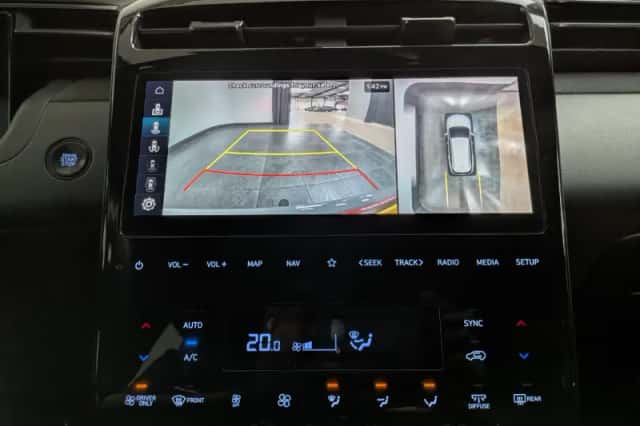 Hyundai Tucson (2024) thumbnail 4