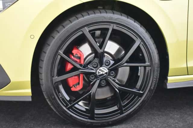 Volkswagen Golf (2020) thumbnail 4