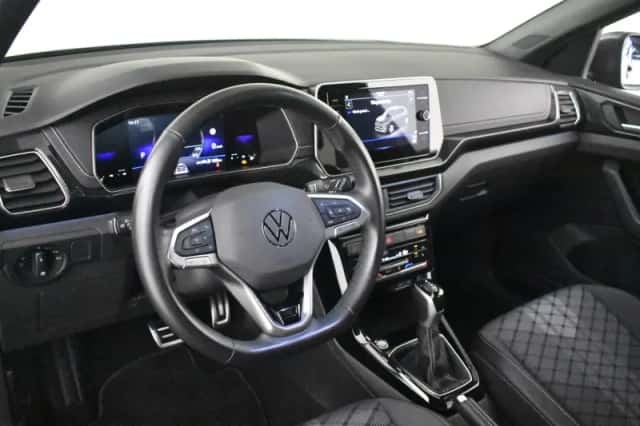 Volkswagen T-Cross (2025) thumbnail 4