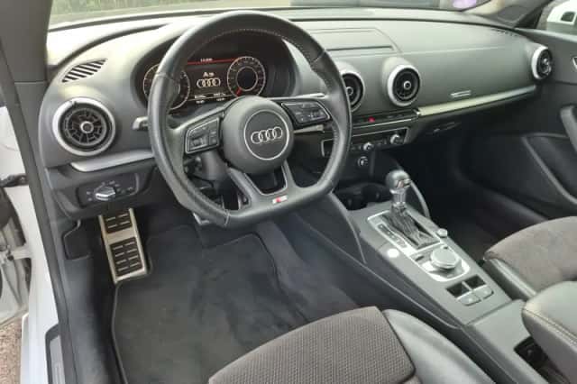 Audi A3 (2018) thumbnail 2