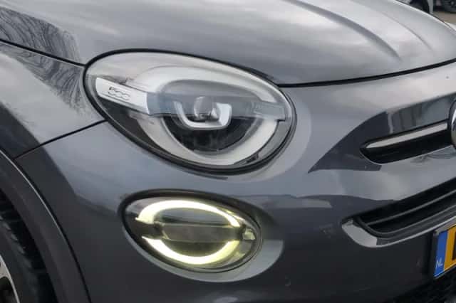 Fiat 500X (2020) thumbnail 2